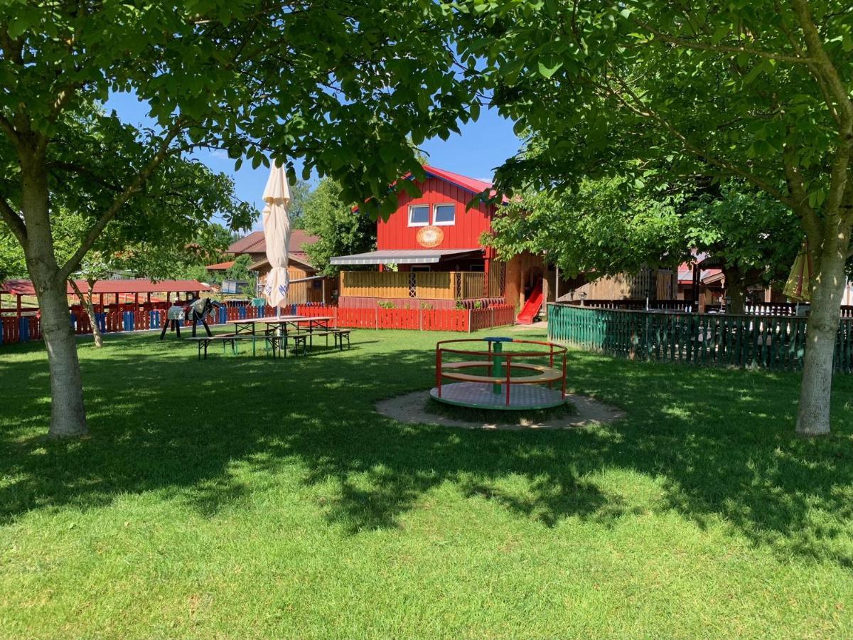 Ferienhaus Spielburg Altötting Zewnętrze zdjęcie